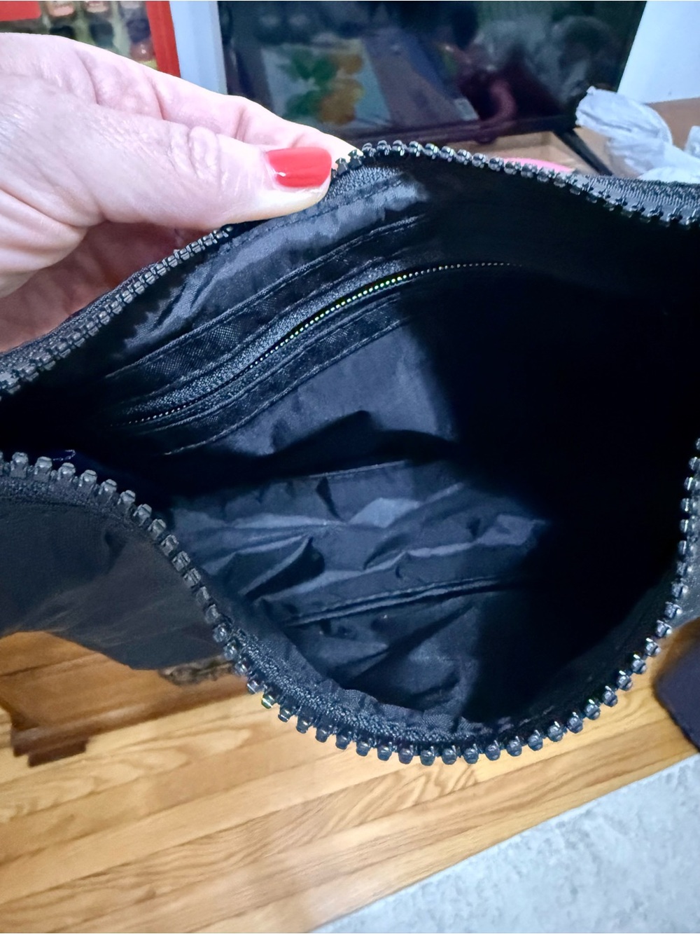 BAGGU Black Shoulder Bag - Picture 2 of 3